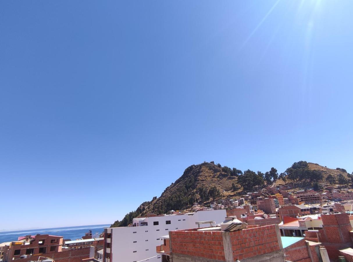 Hostal Sol Y Luna Bed & Breakfast Copacabana  Eksteriør bilde