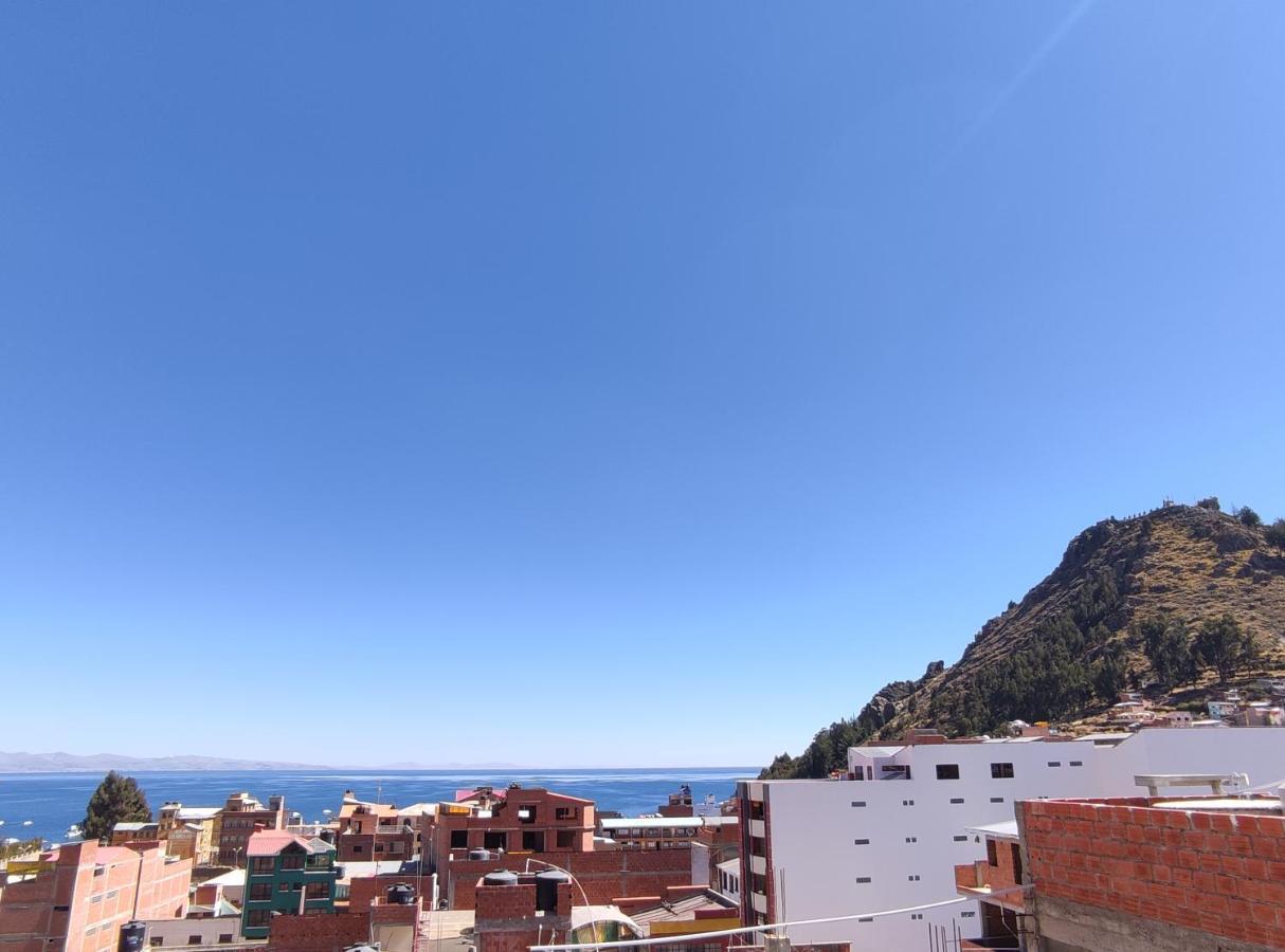 Hostal Sol Y Luna Bed & Breakfast Copacabana  Eksteriør bilde