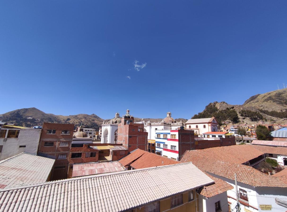 Hostal Sol Y Luna Bed & Breakfast Copacabana  Eksteriør bilde